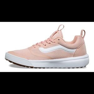 New Vans Ultrarange Sneakers (Women’s US 5.5)